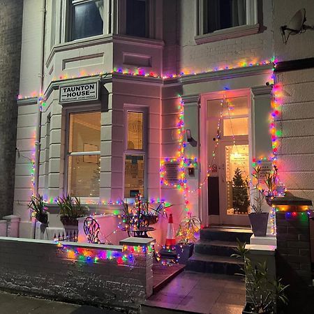 Hotel Taunton House Great Yarmouth Esterno foto